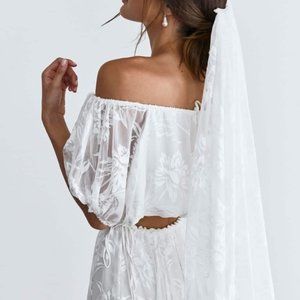 Grace Loves Lace Burnout Silk Loyola Veil